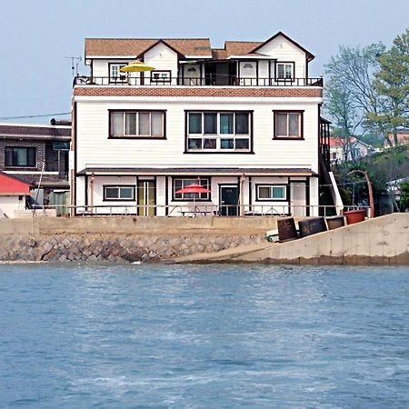 Taean Gaetyeowool Pension Esterno foto