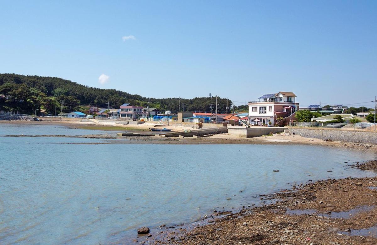 Taean Gaetyeowool Pension Esterno foto